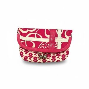 Vera Bradley Elegant Pink and Cream Clutch nwt